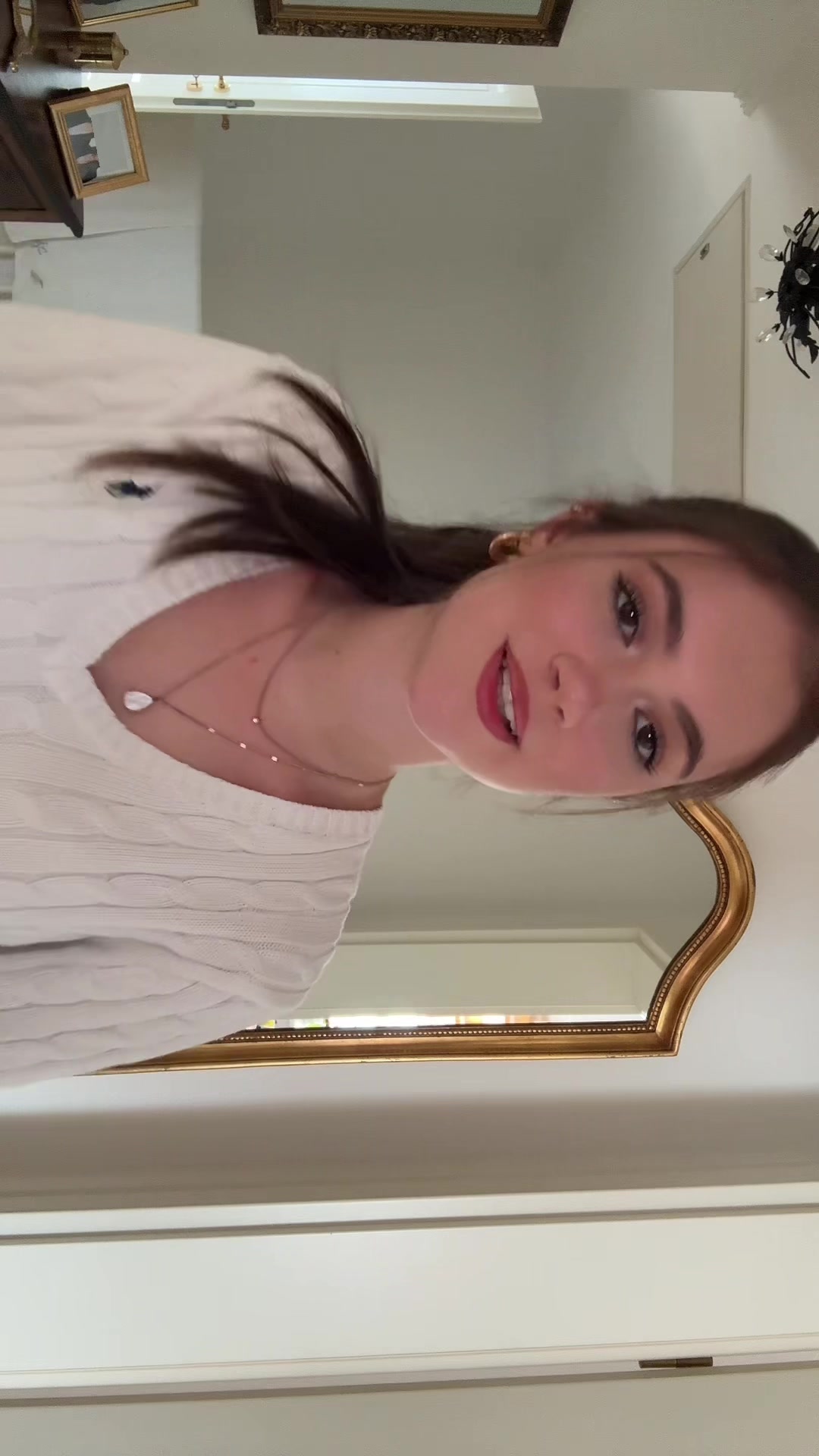 @ellie ⭑
