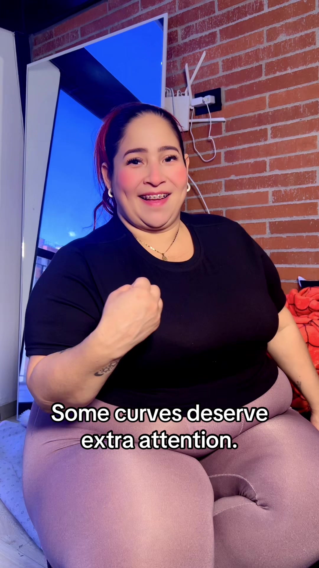 @lolapopvibes