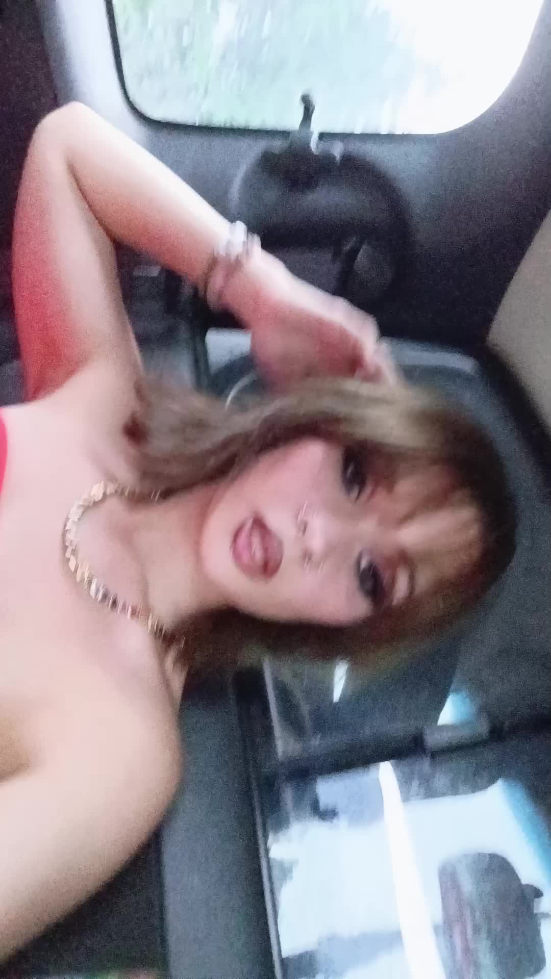 @I'm your bitch 😜