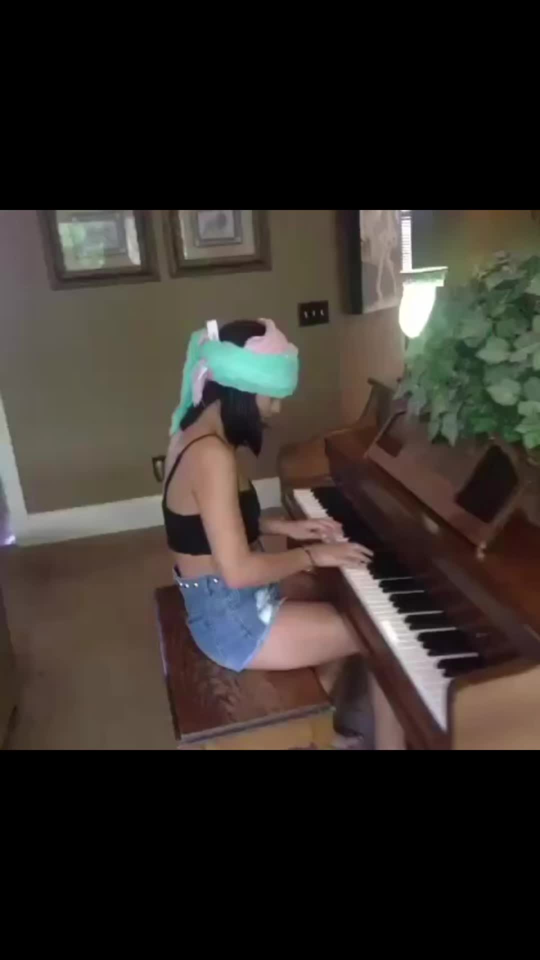 @Alison💜