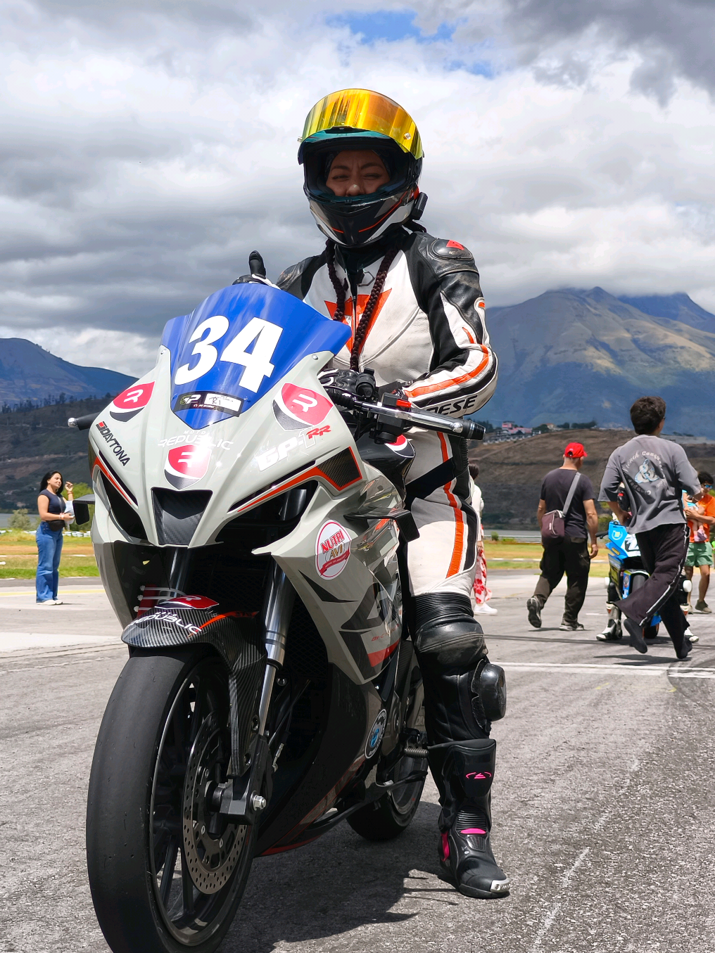 @MOTO REPUBLIC🇪🇨QUITO EL INCA