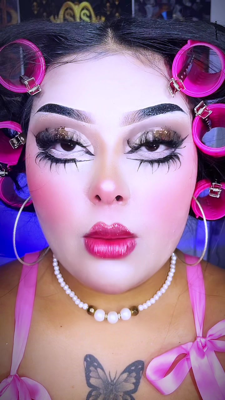 @𝑳𝒂𝑨𝒏𝒈𝒆𝒍𝒆𝒔𝑽𝒊𝒓𝒂𝒍🦋