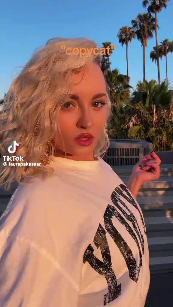 @f&eacute;minin_555