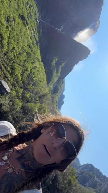 @WanderWoman