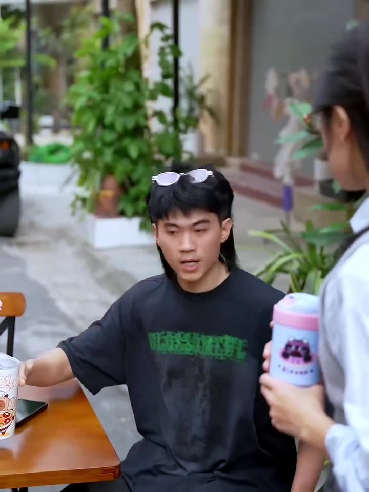 @Cả Rổ Phim