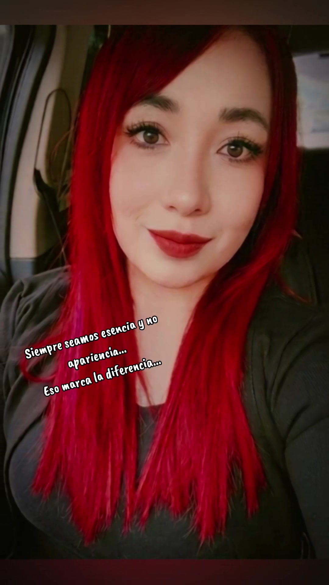 @🦋 ℰ𝒾𝓀𝓎 🦋