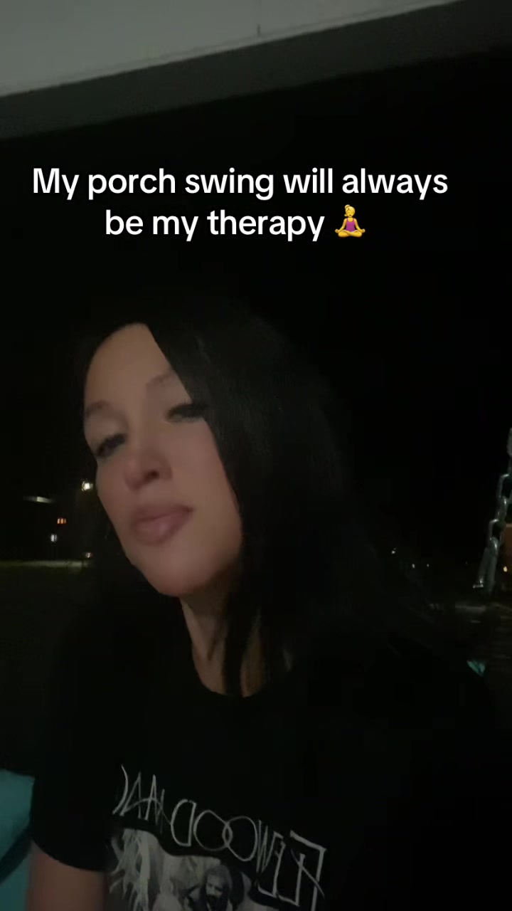 @Bri💙🖤