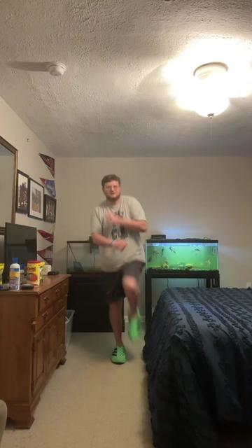 @th3dixi3danc3r