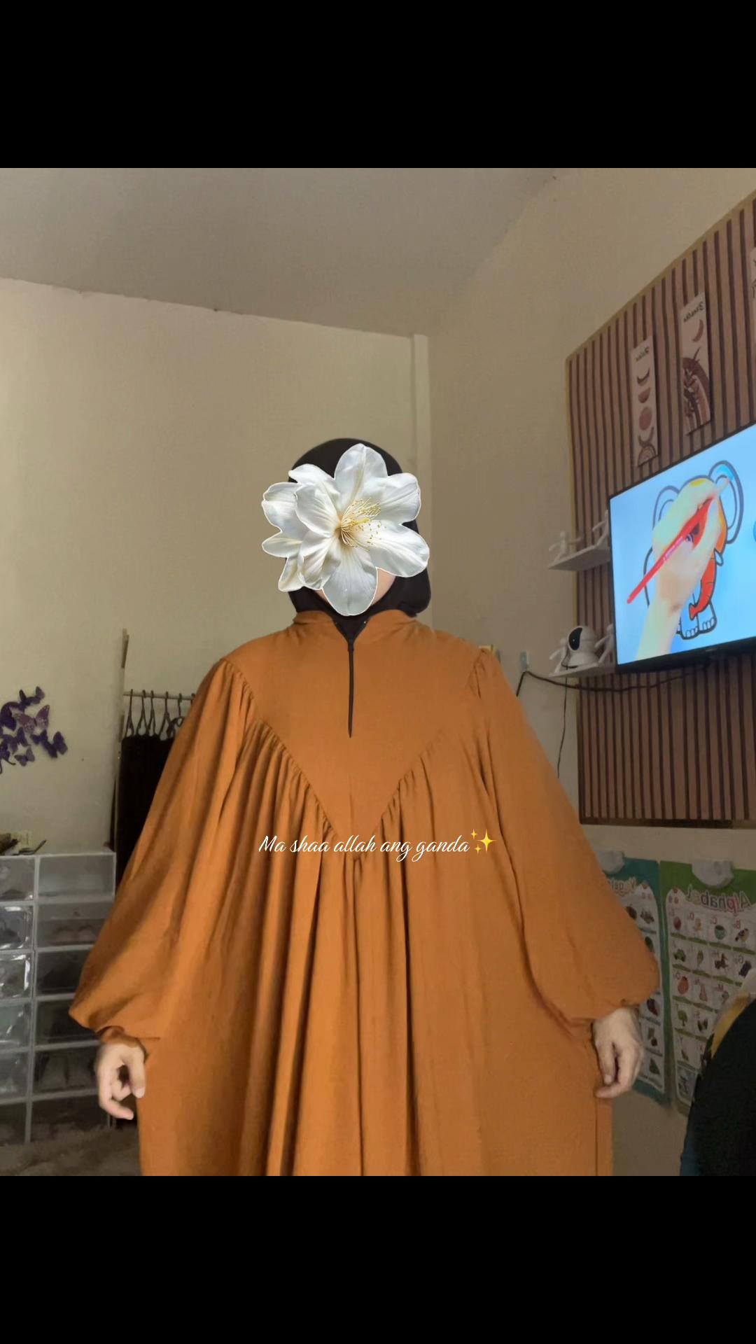 @𐙚❀ Adeelah Essentials ♡ ᥫ᭡ 𐙚