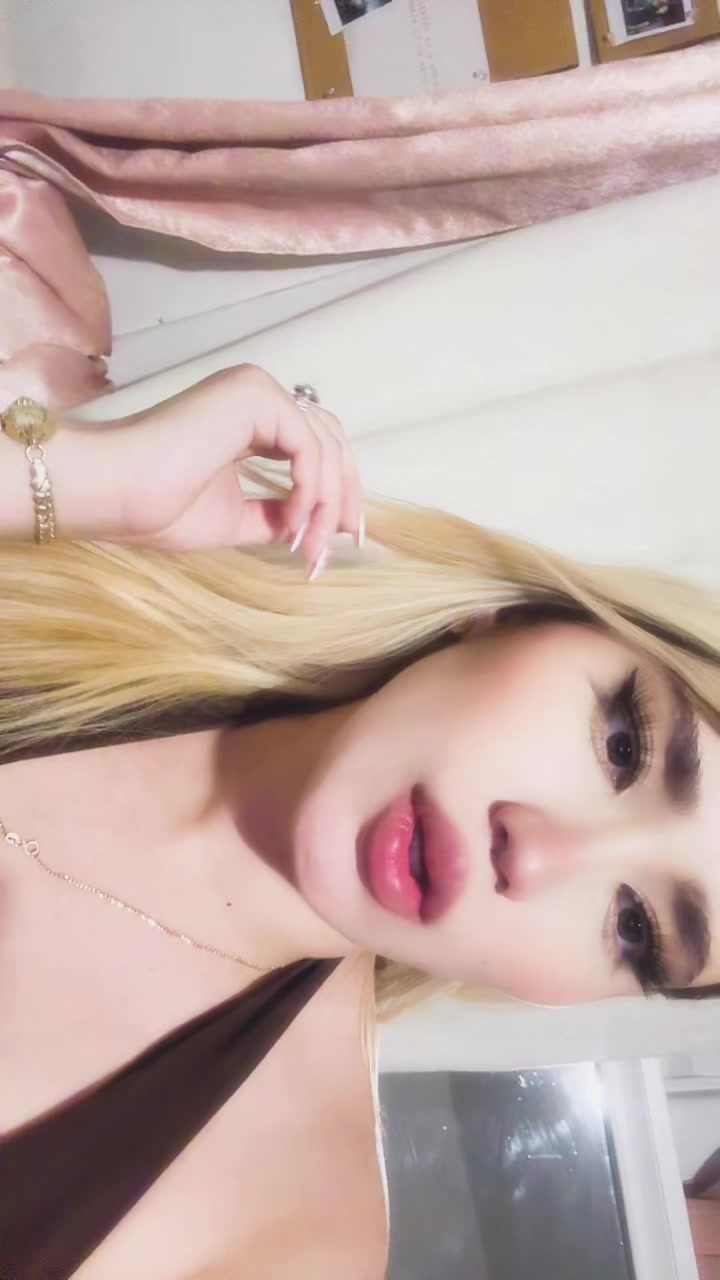 @Emily Salazar