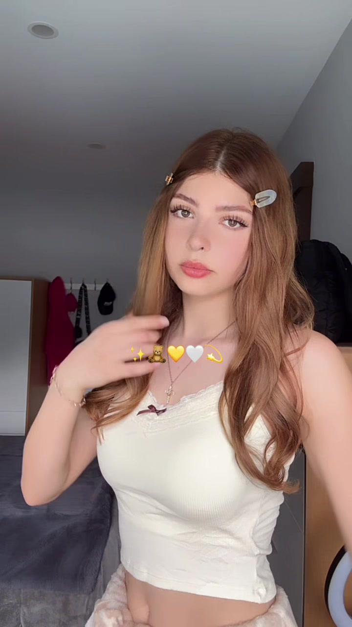 @｡ 𝐼𝓈𝒶𝒷𝑒𝓁𝓁𝒶 ｡