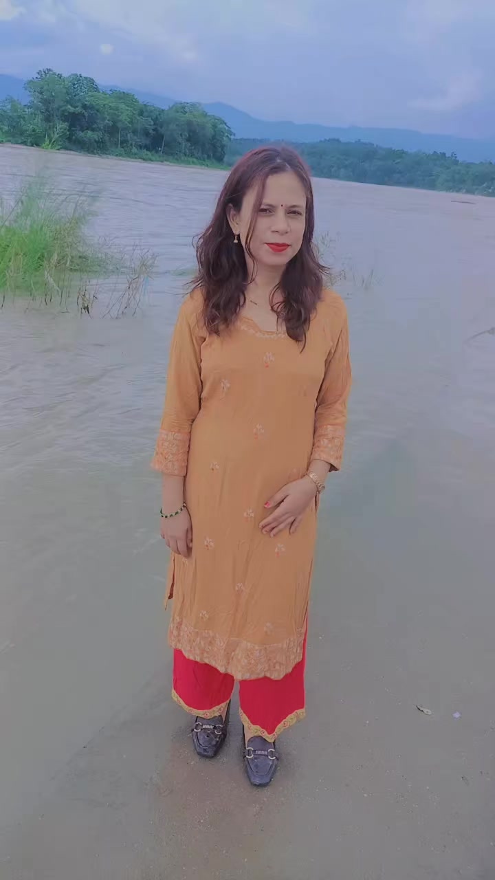@mina adhikari ❤️❤️