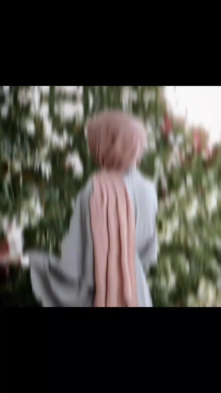 @──✾кн&alpha;&part;&iota;נ&alpha;✾──