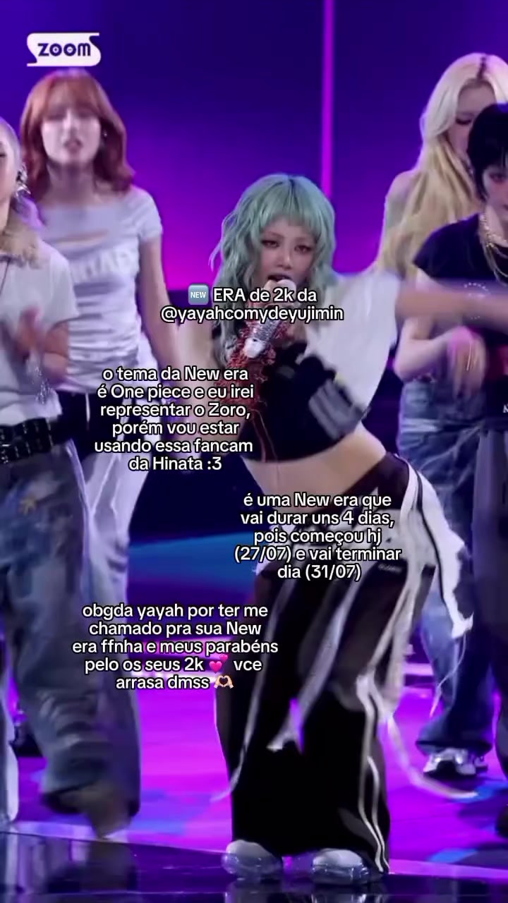 @Charli 😘🙄💅