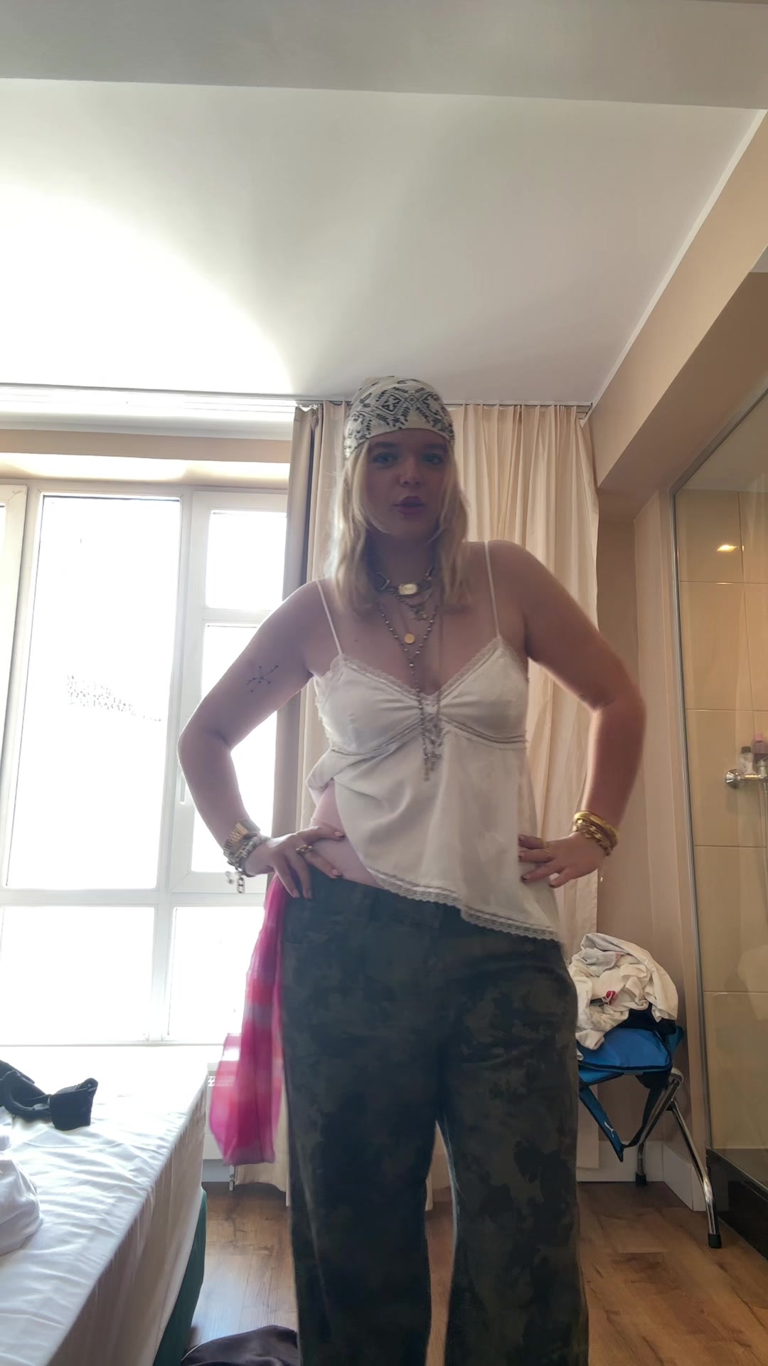 @vassanova