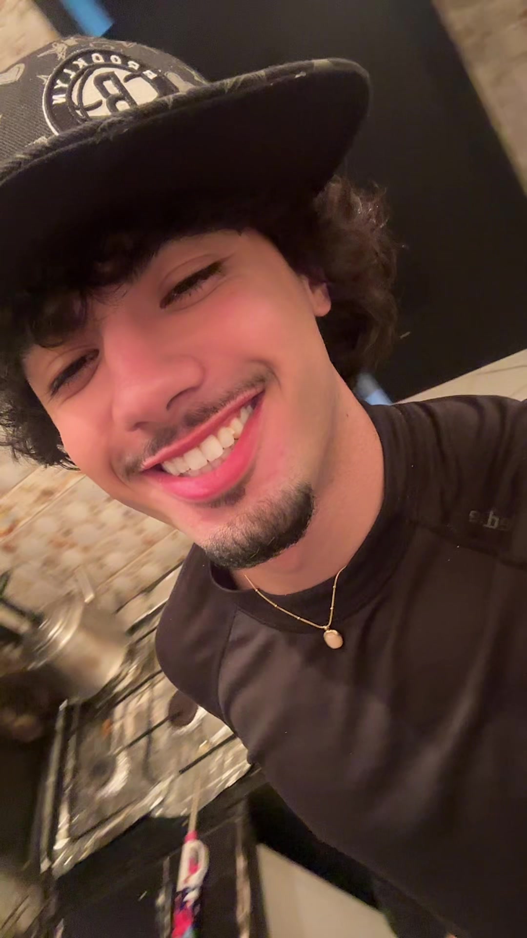 @Simoooox