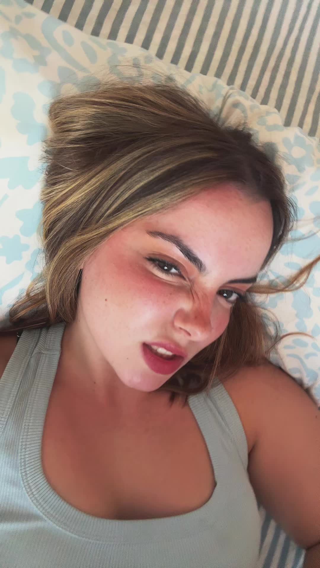 @laura_mooreno