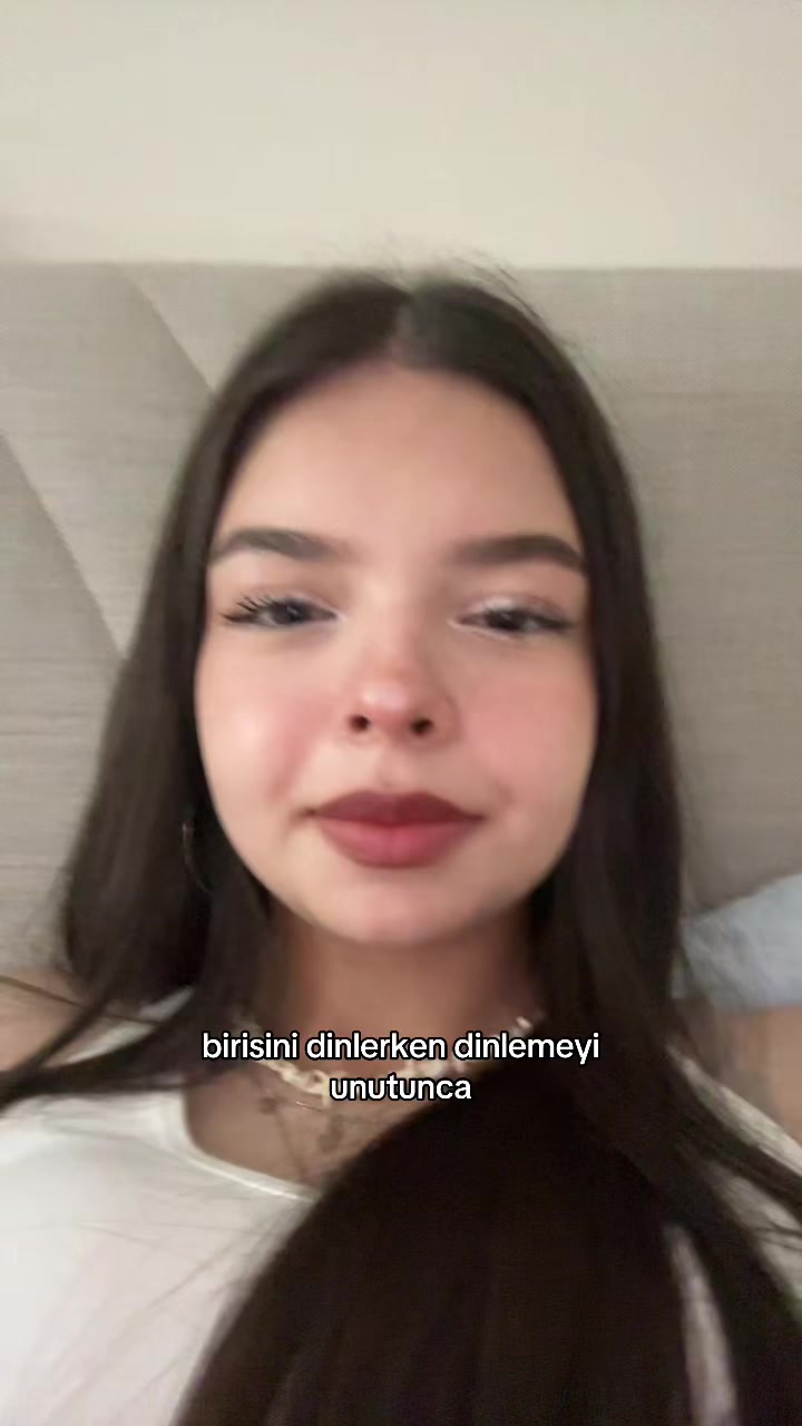 @Zeynepp