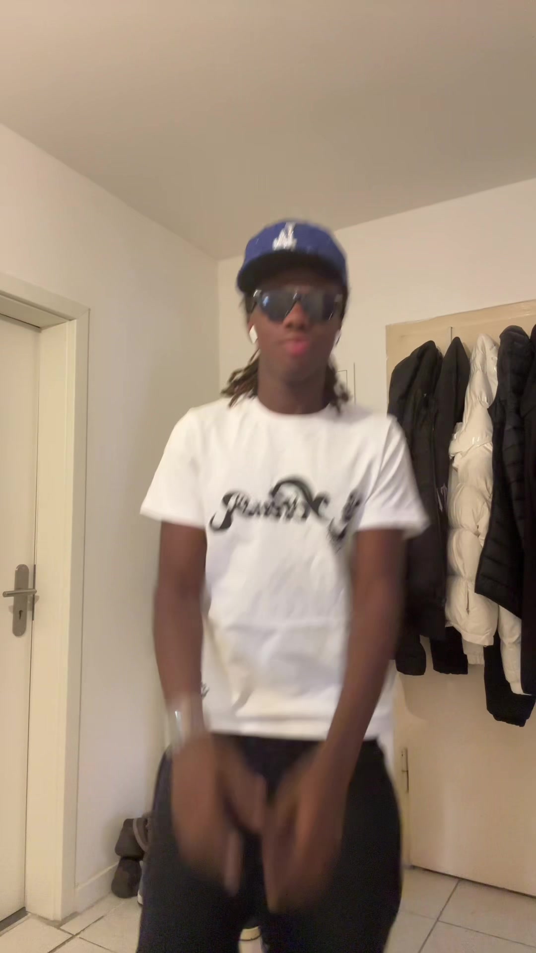 @Razzz