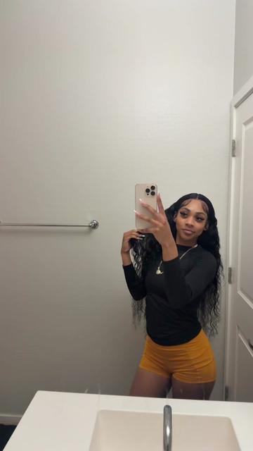@Leighhh🖤