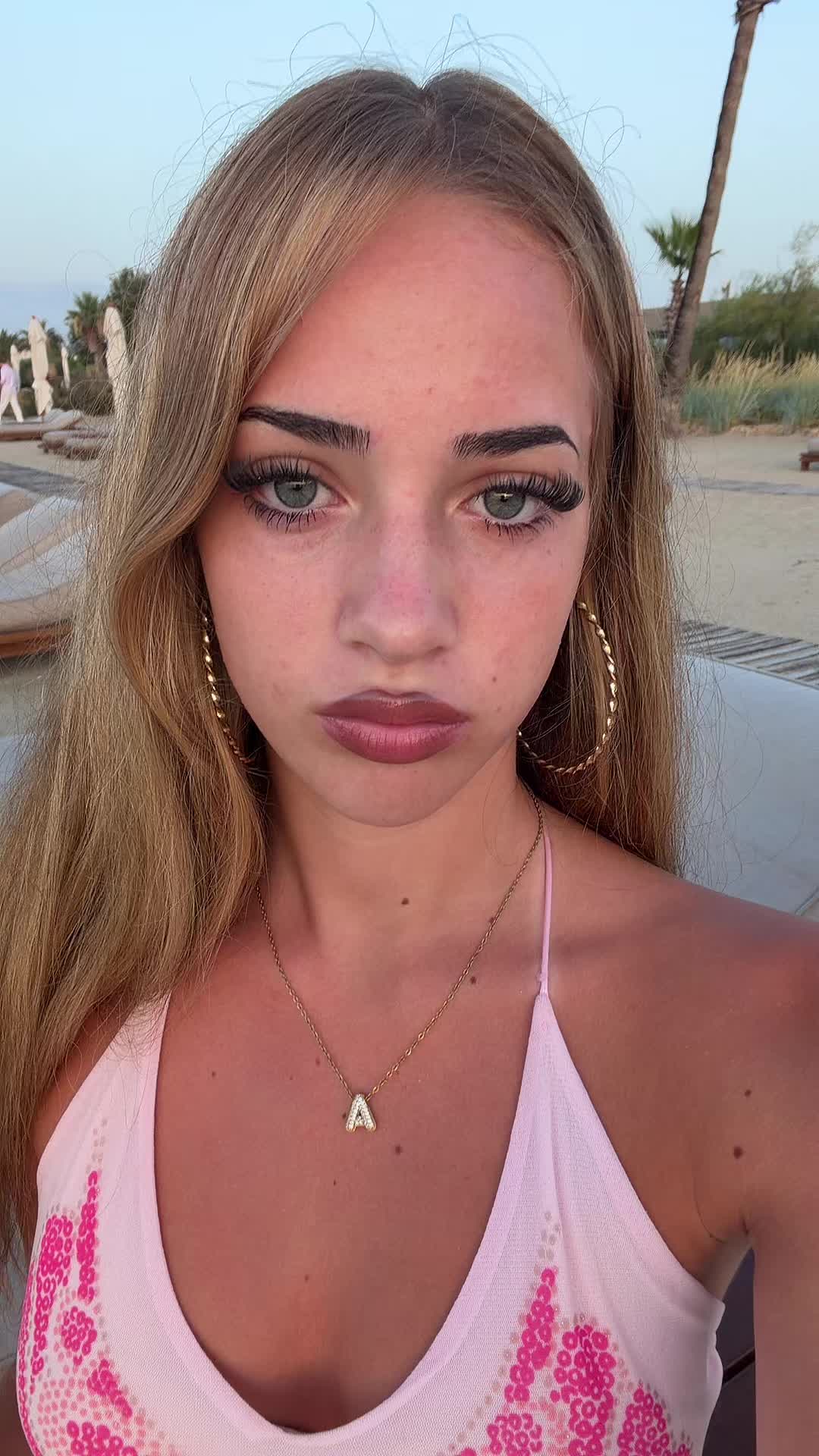 @user_a.aaa