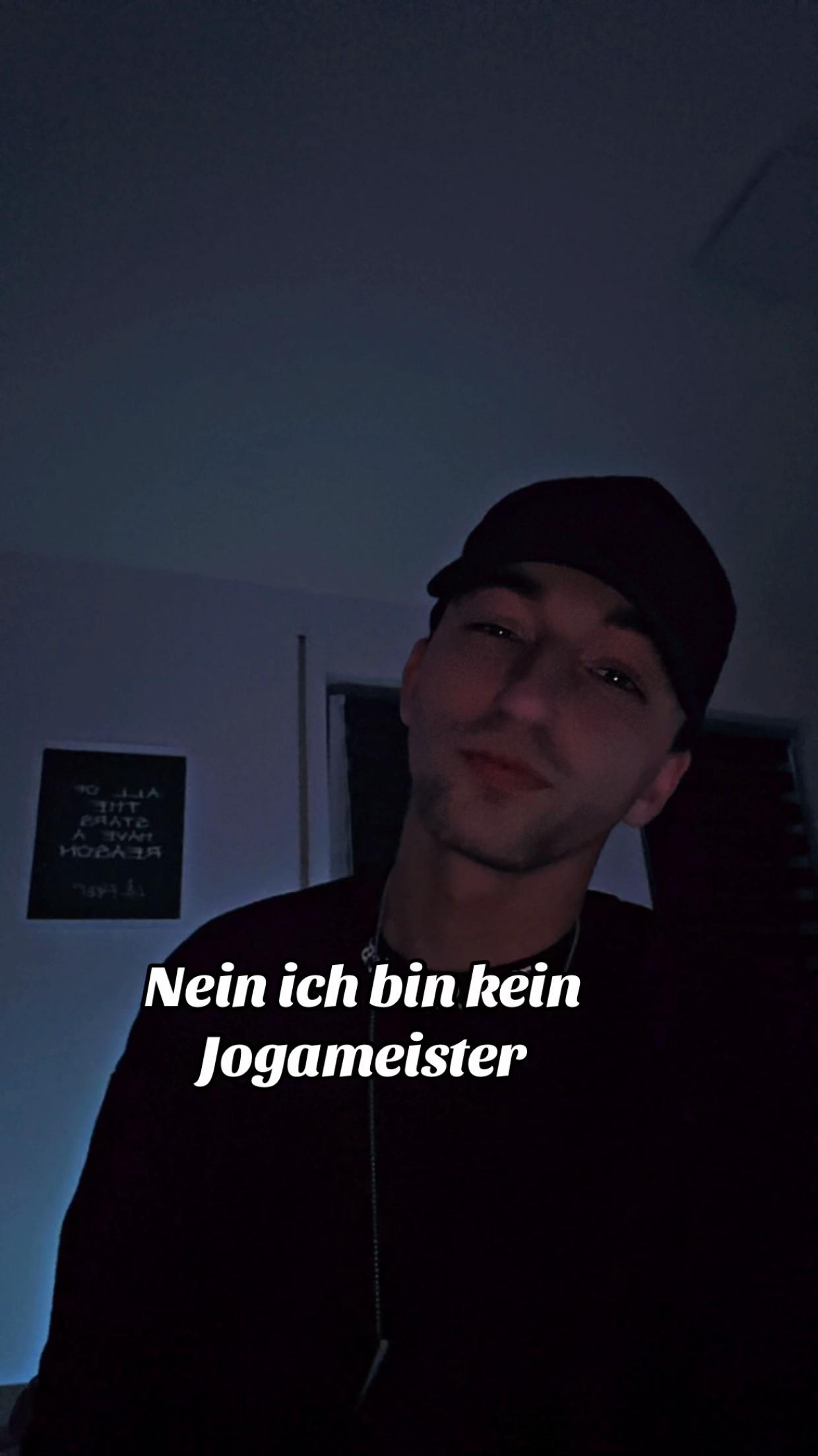 @Brokenboy🖤