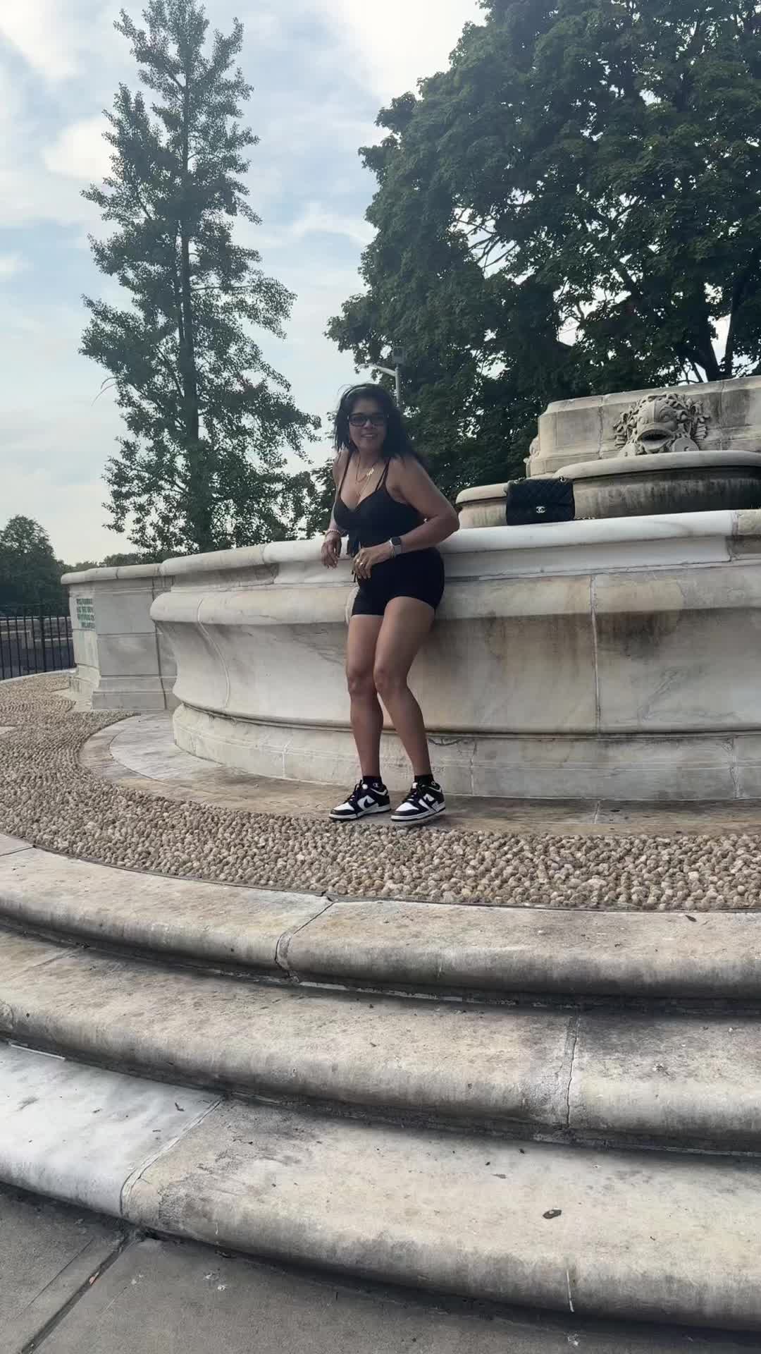 @Balaenciaga R
