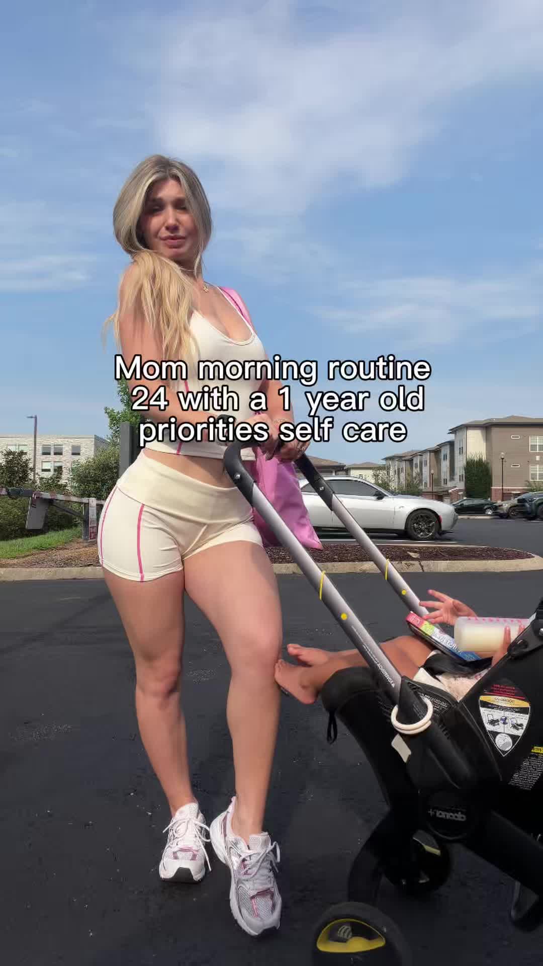 @mamabree.__
