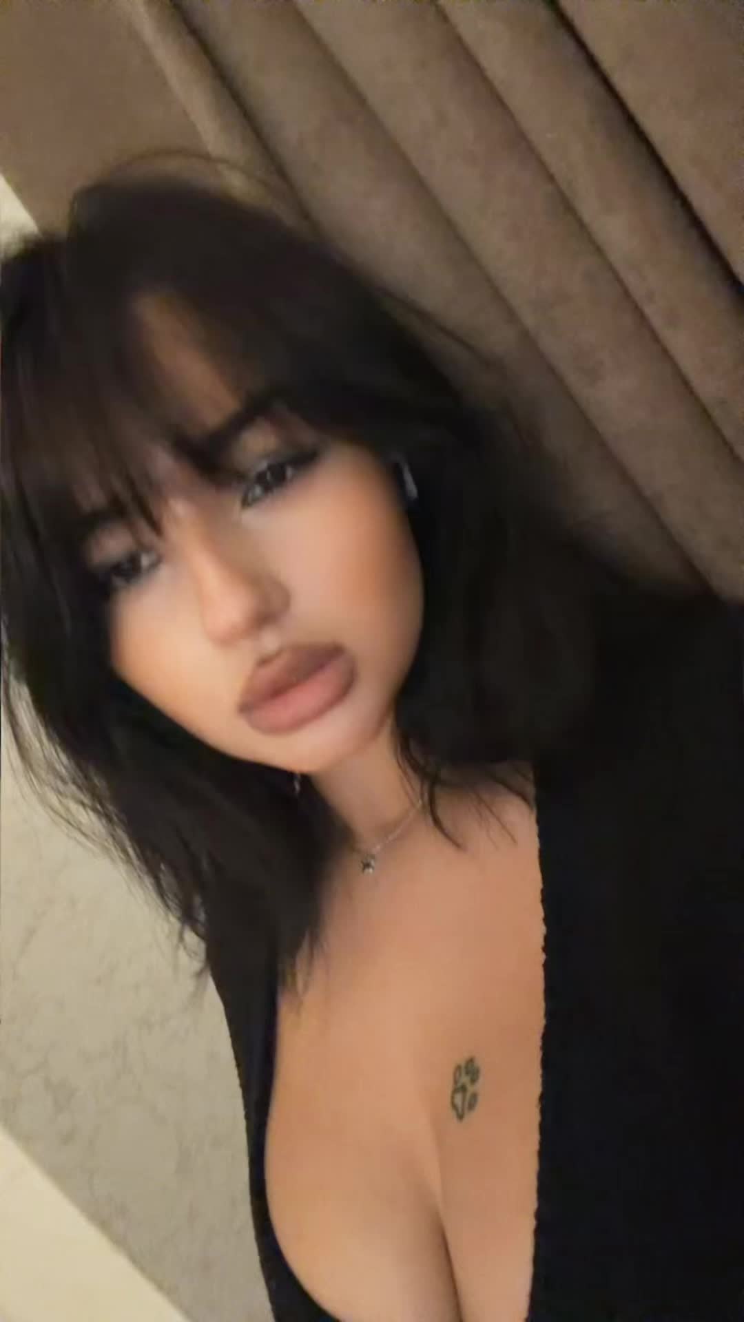 @hq