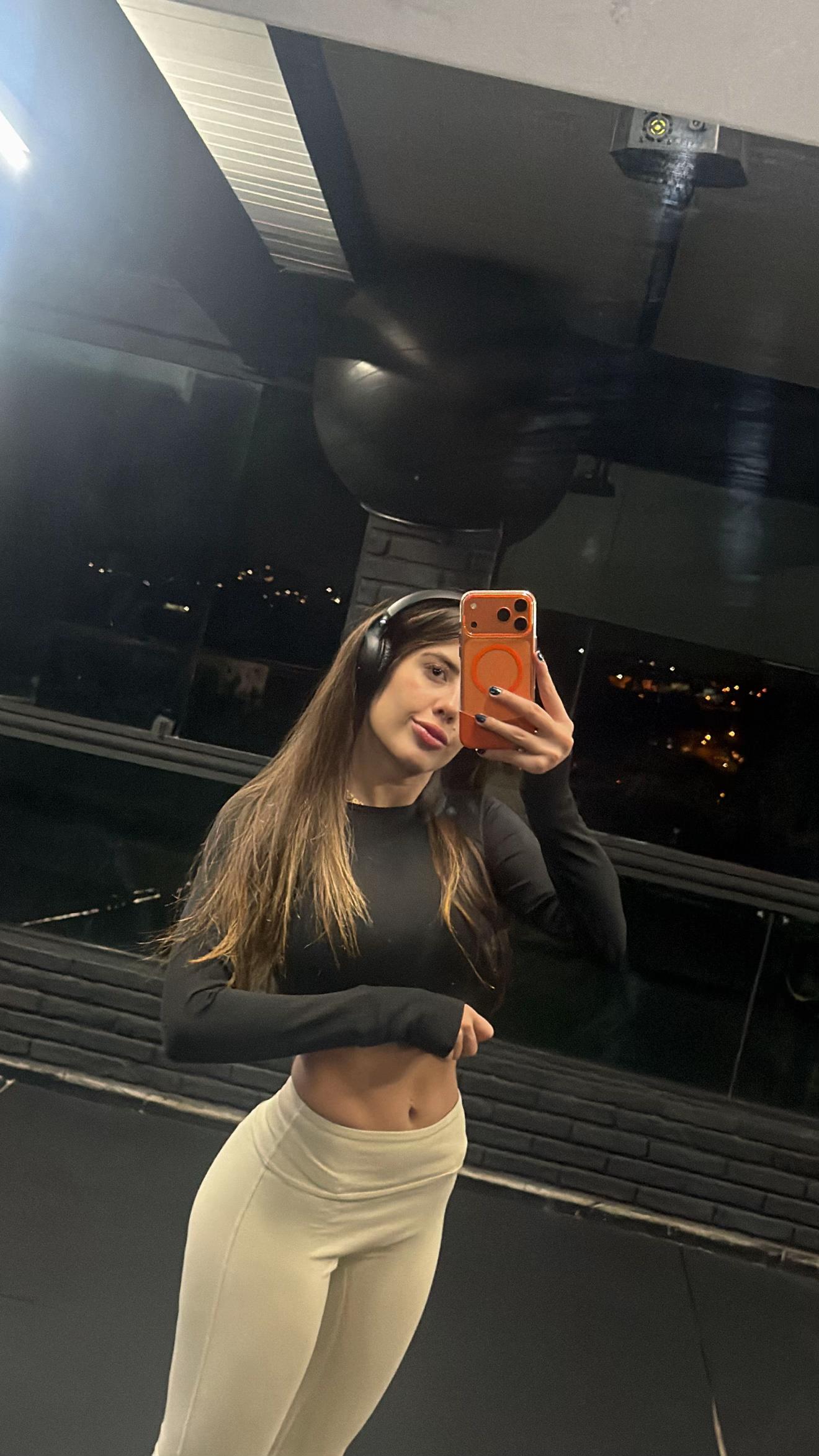 @Lo