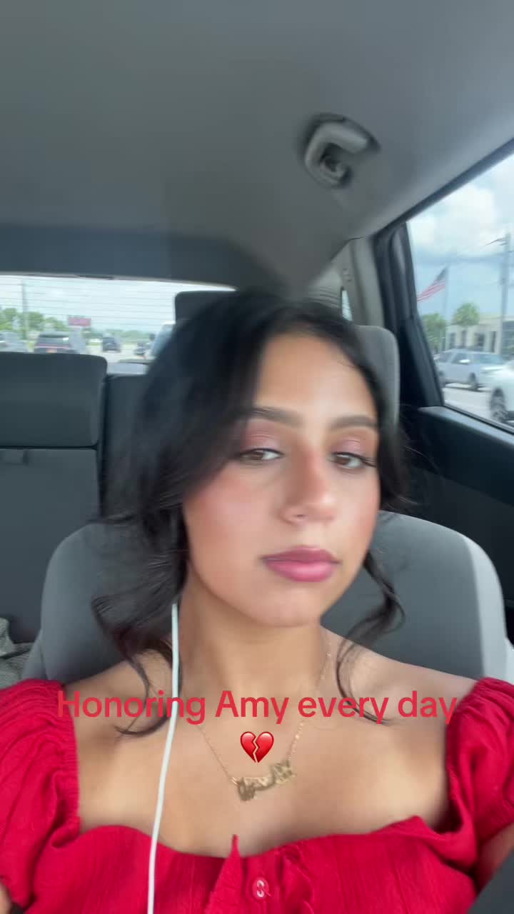 @imsoaleena