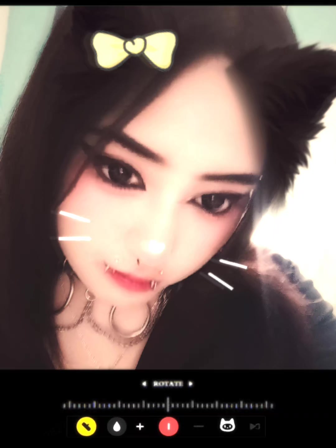 @♡𝑹𝒐𝒙𝒚_𝒉𝑟♡✞︎🦂✞︎