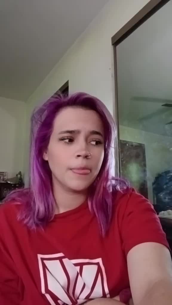 @JustaContentHouse