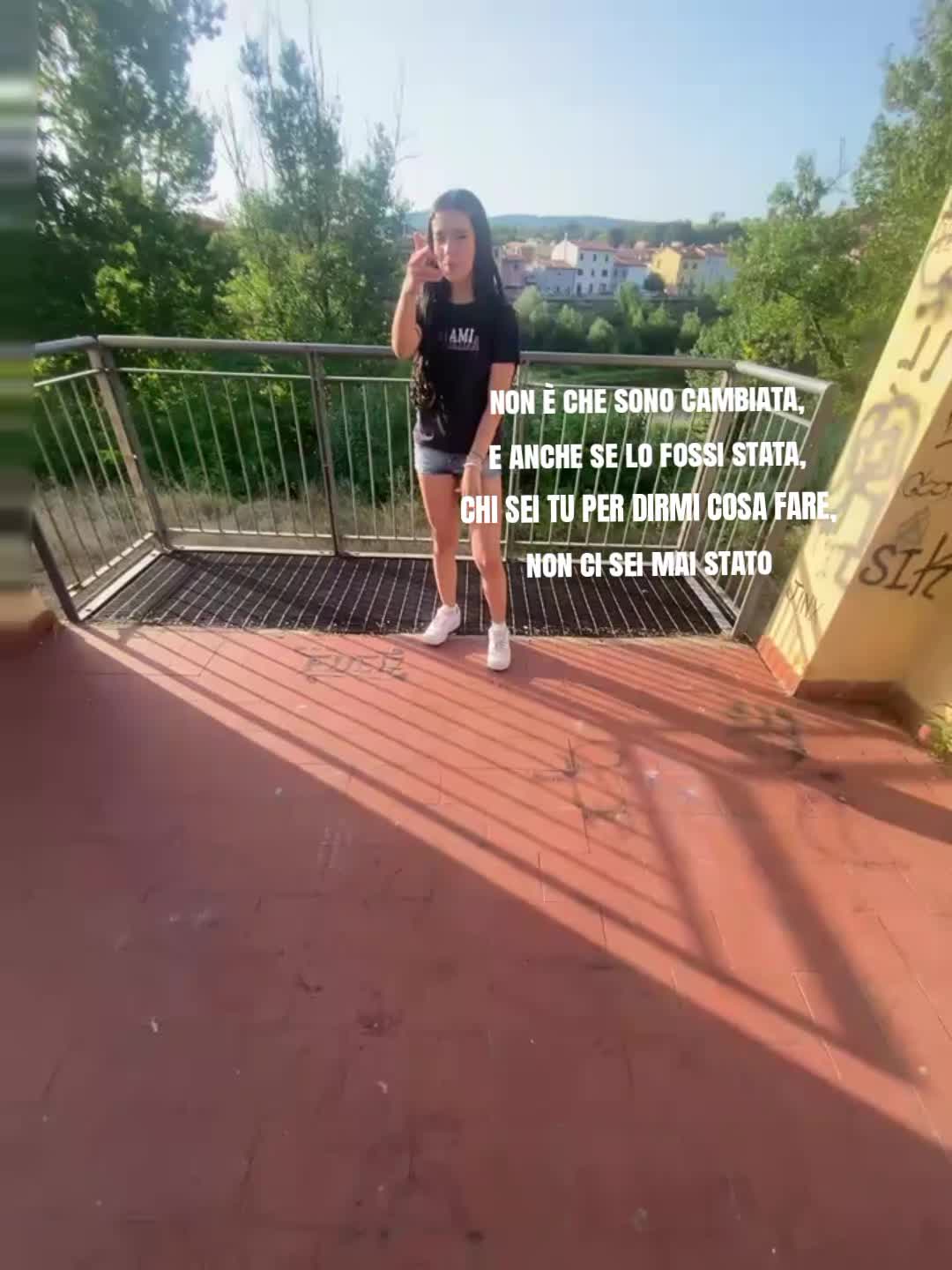 @Megghi🧸🪐