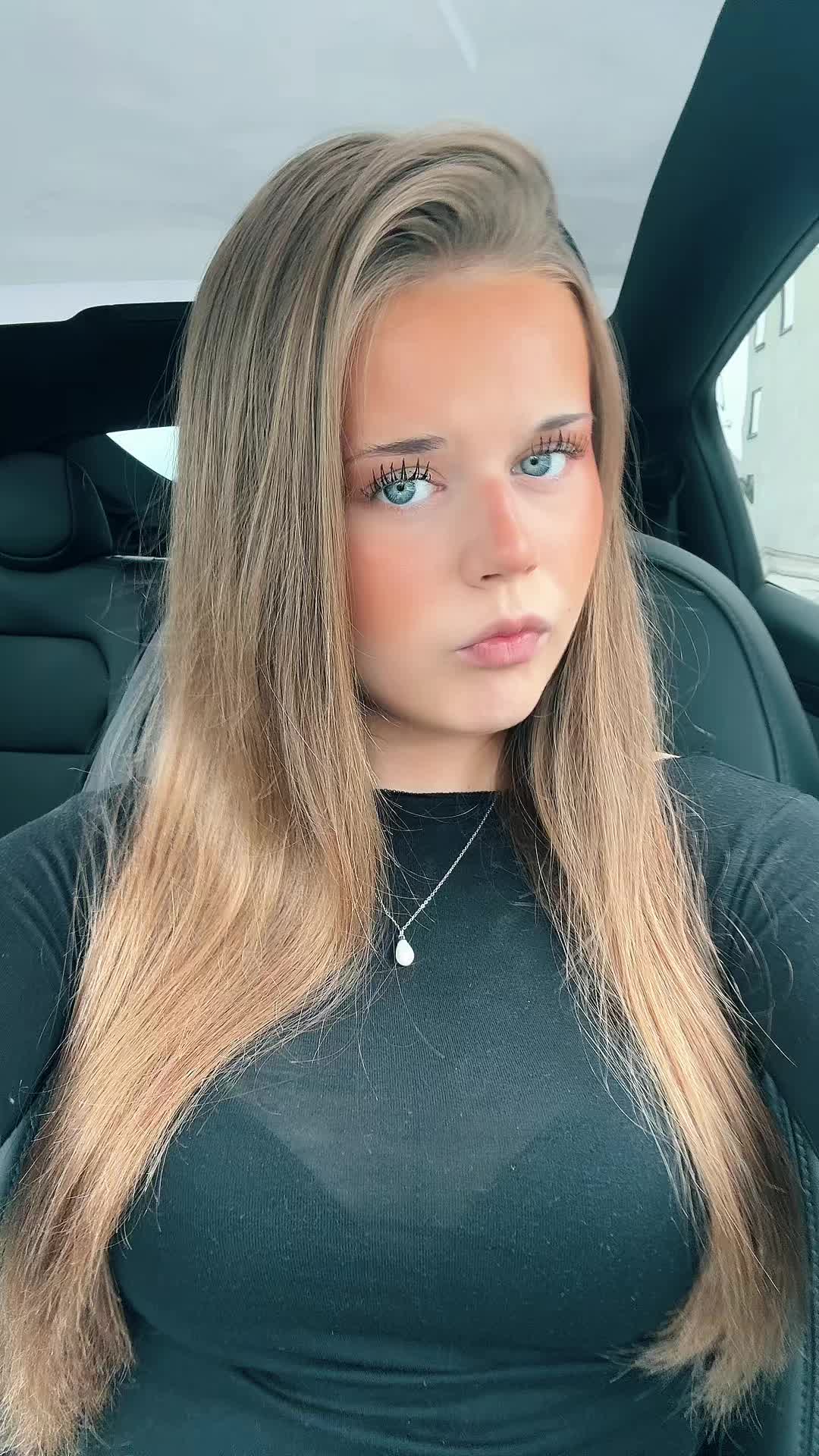 @emilia.lindell_nya