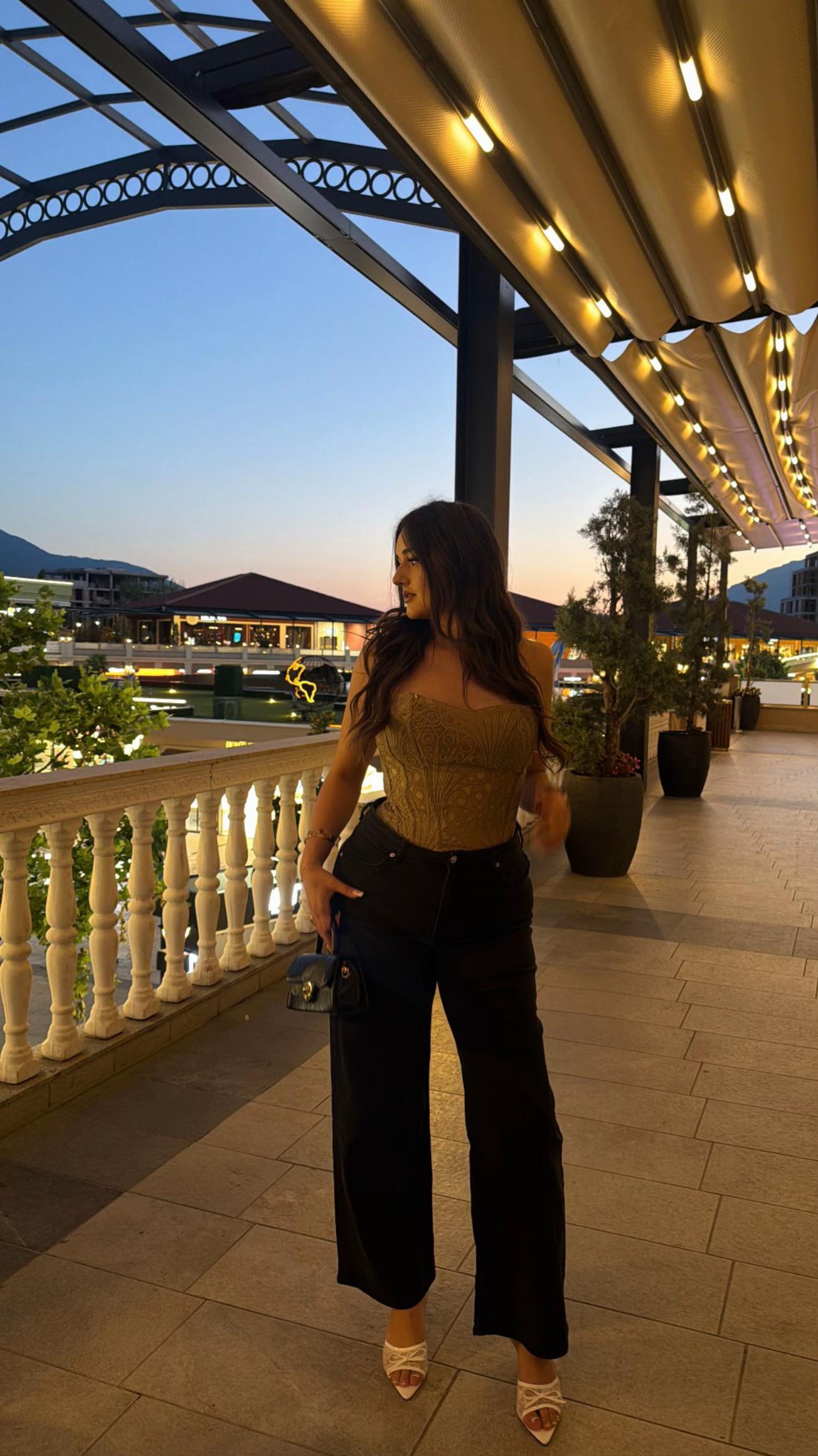 @Aulina Hajdari
