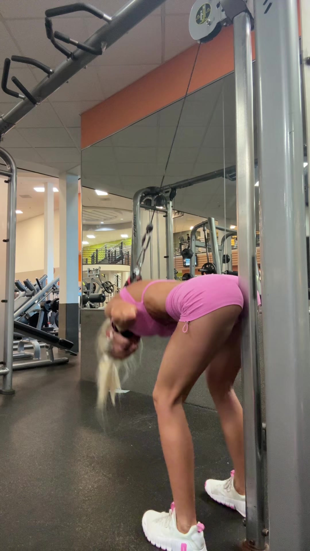 @fitnesschloe1