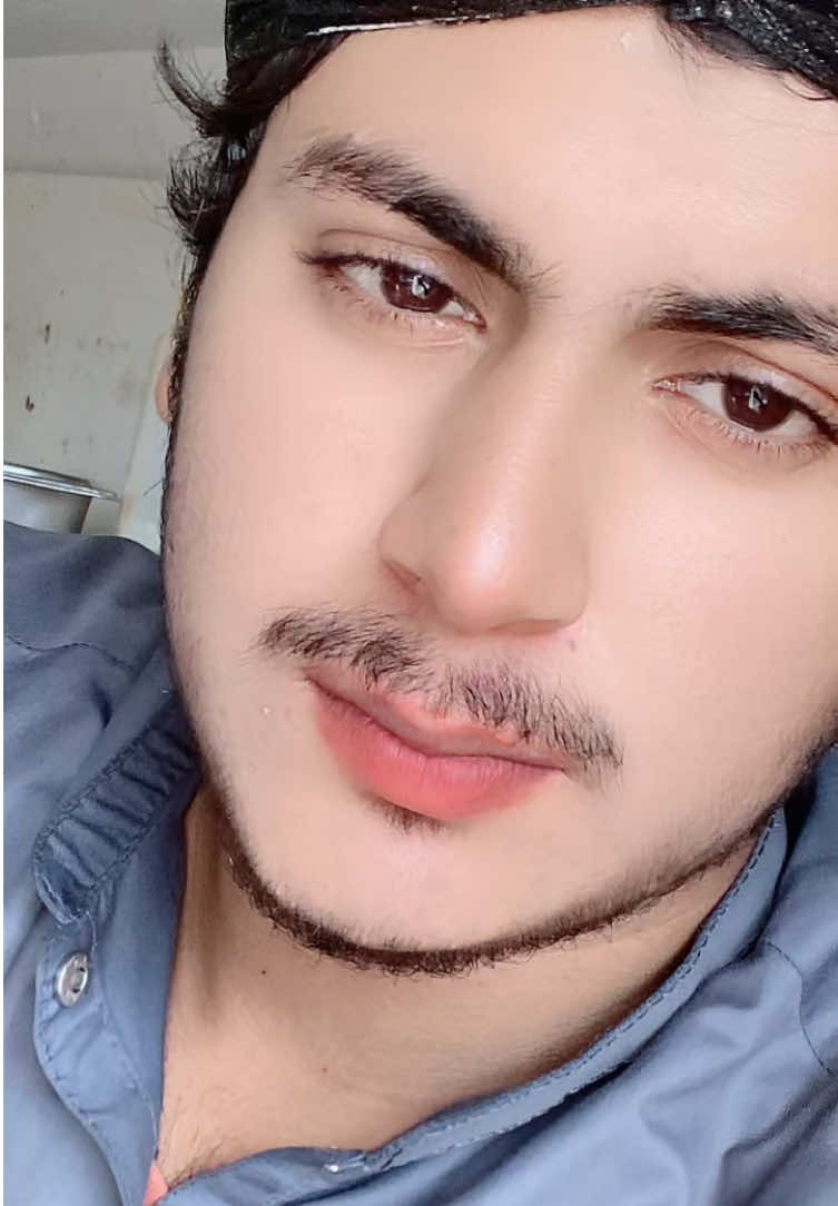 @👻MR_~<>UZAIR👻