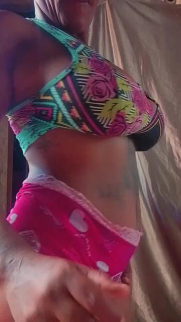 @Aline de C&aacute;ssia dos santos