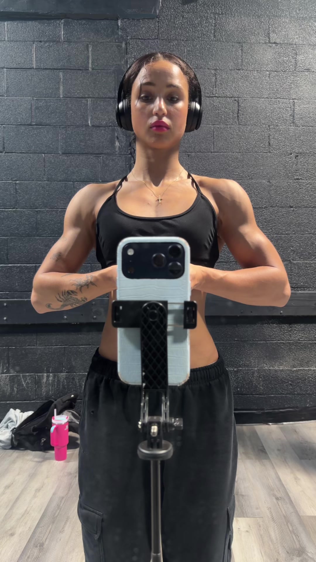 @charbearlifts