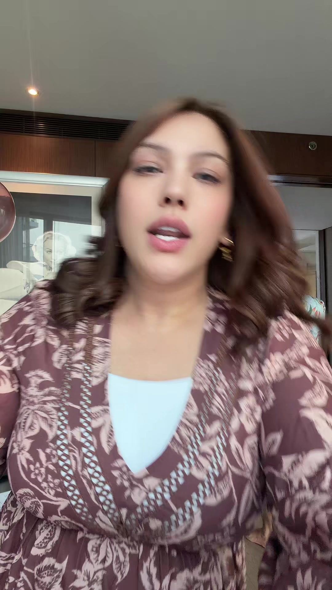 @AnaKhanOfficial