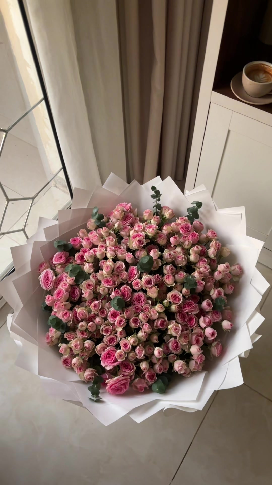@LYORA FLOWERS | ليورا