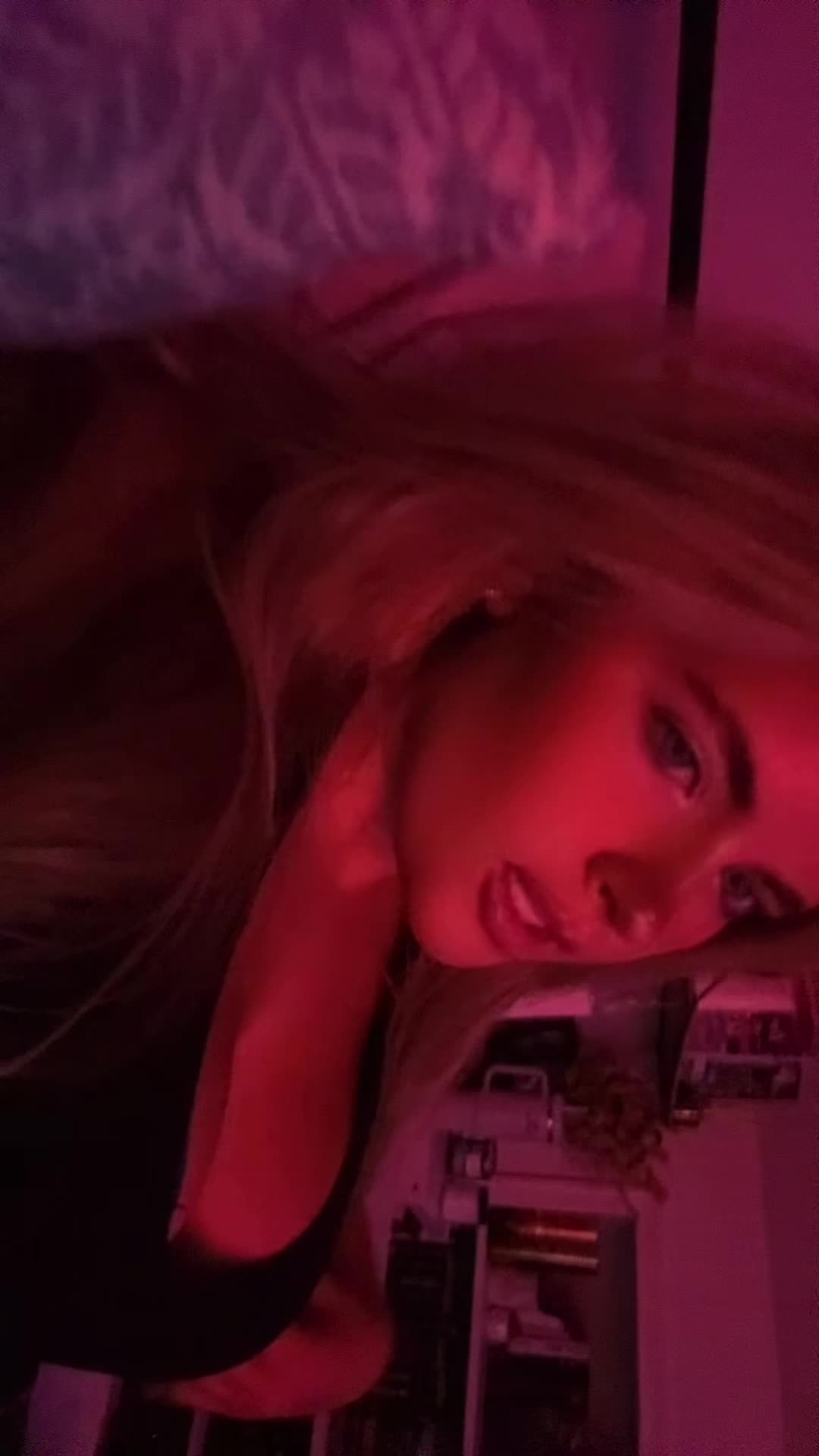 @Riley 🪼🧿🤍