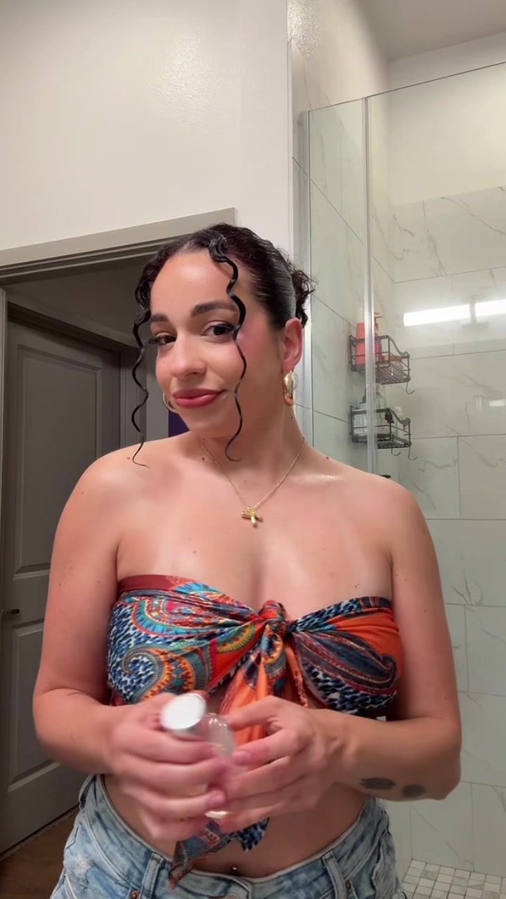 @kelsey alvarez