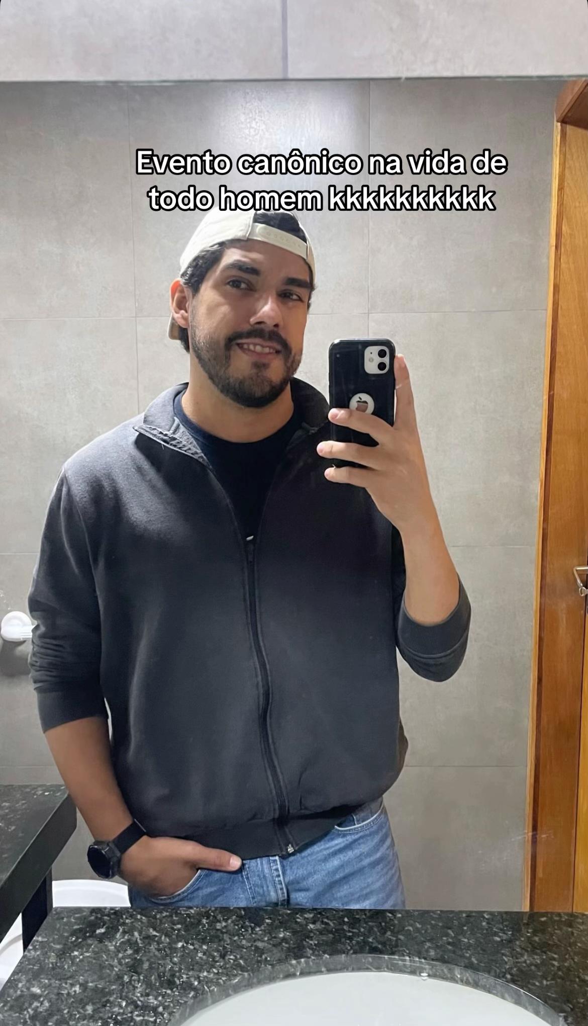 @Vitorino