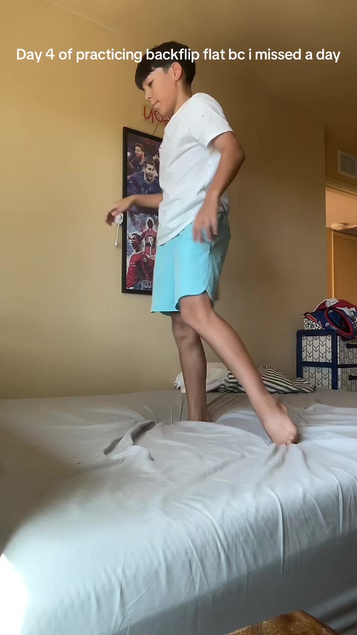 @ₜᵢₜₖₒₖ ᵣyZₑ