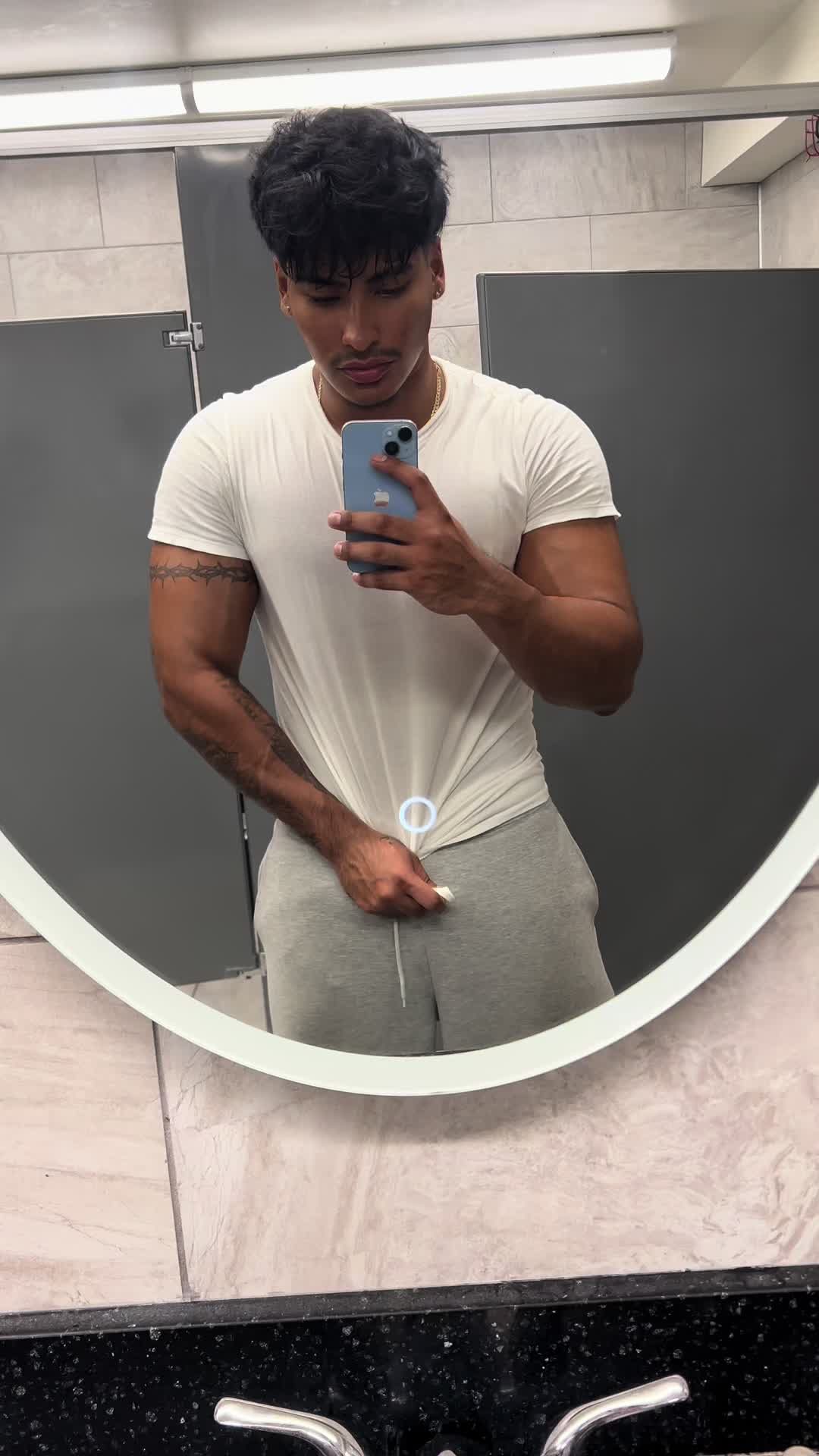 @Mauro