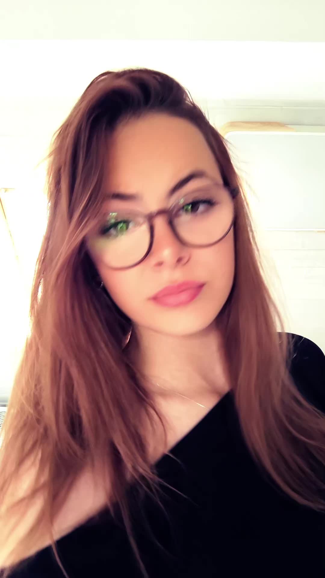 @zoey77326