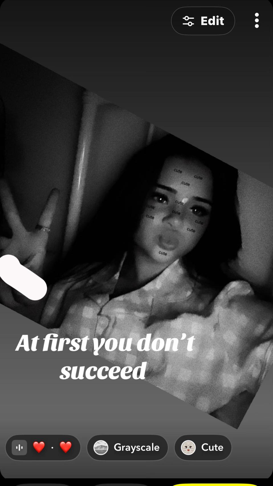 @𝒜.𝒲 🤍