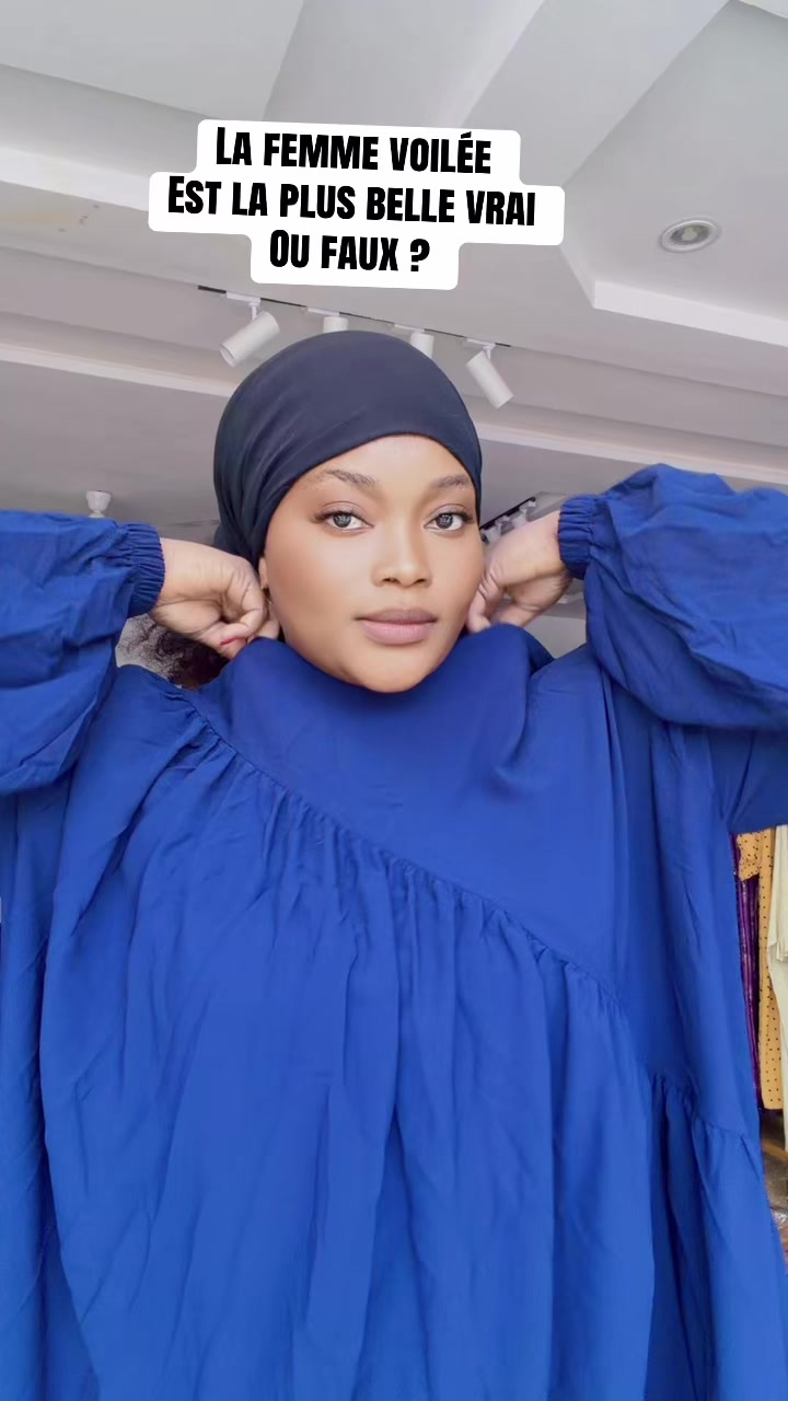 @Sarah-luxury-abaya ♊